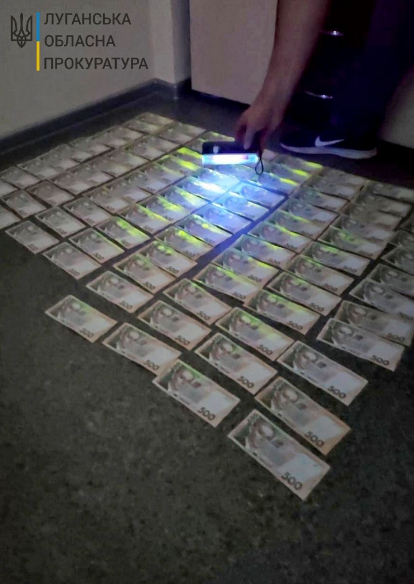 За взятку на Луганщине задержали первого вице-мэра. Фото: Офис генпрокурора