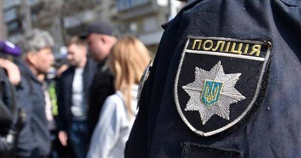 Почти 900 нарушений насчитала полиция в день тишины. Фото: kor.ill.in.ua