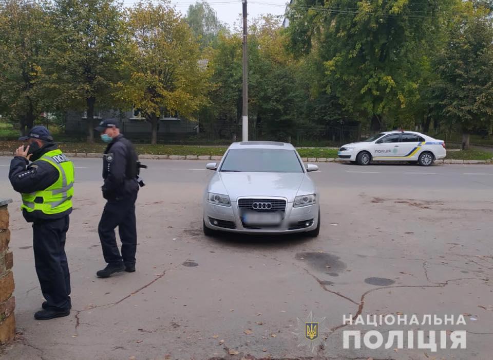 В Винницкой области преступники напали на избирательную комиссию