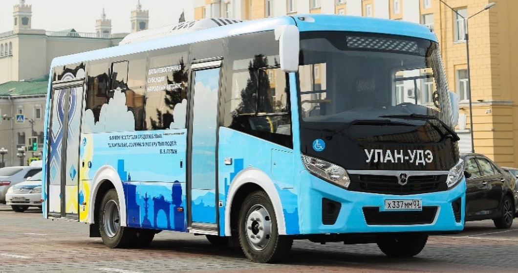 В Улан-Удэ сломались новые автобусы с цитатами Путина. Фото: Фейсбук
