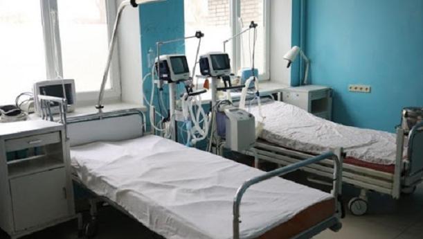 В Ужгороде уже нет мест в больницах. Фото: Укринформ