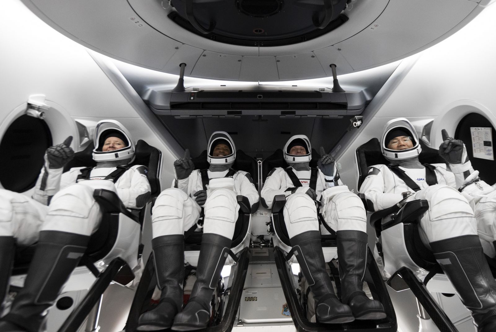 Экипаж Crew-1, фото: SpaceX