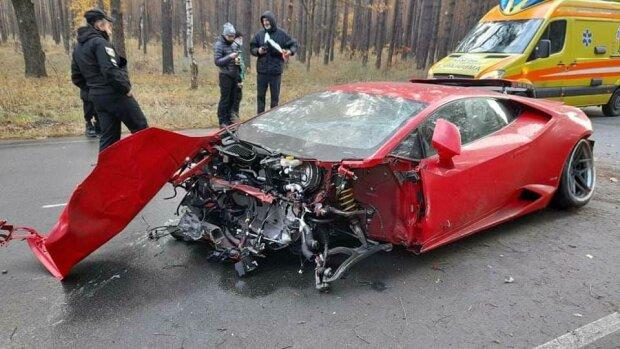 Ексклюзивний Lamborghini розтрощили на Київщині. Фото: ТопЖыр