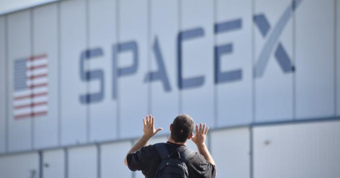 SpaceX вивела на орбіту ще 60 супутників Starlink. Фото: flickr.com