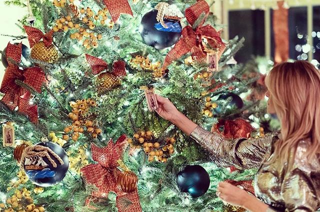 Последнее Рождество в Белом доме: Мелания Трамп показала, как украсила резиденцию президента (ФОТО, ВИДЕО)