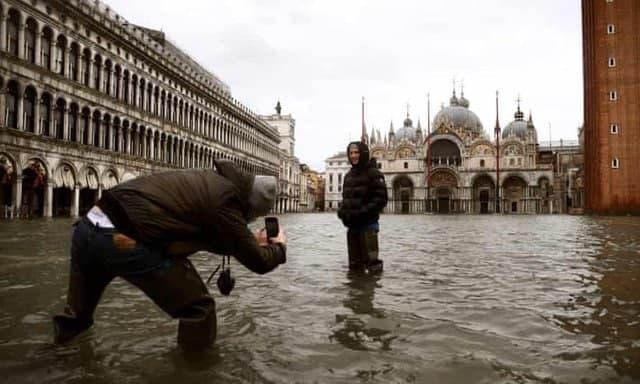 Венецію затопило через помилку синоптиків, фото – АР