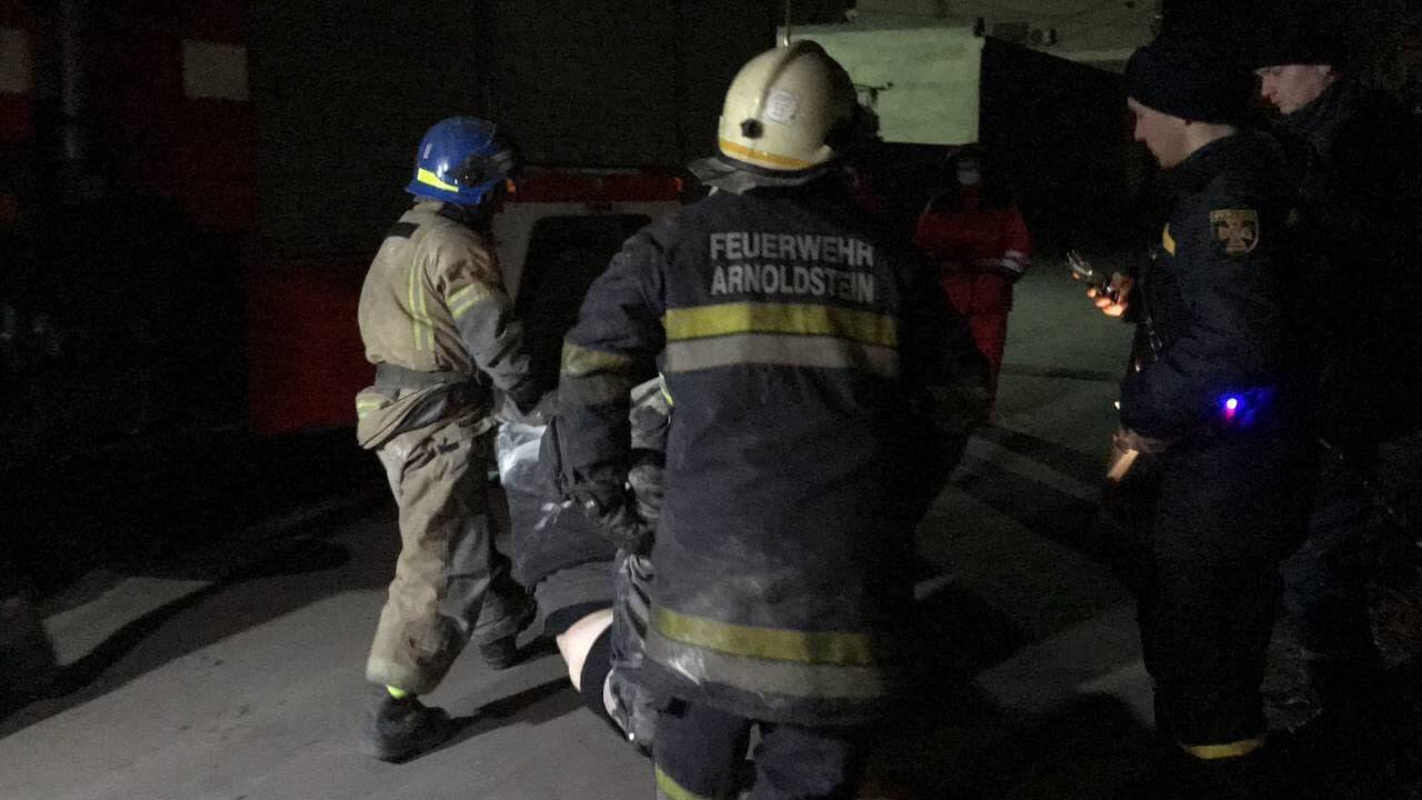 Из-за обвала дома в Кривом Роге погиб человек. Фото: ГСЧС