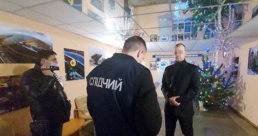 Обшуки у Миколаївській міськраді влаштувала поліція. Фото: Нацполіція