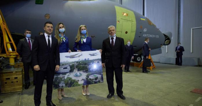 ВСУ впервые заказали три военных самолета «Антонова». Фото: ОПУ