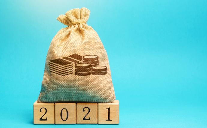 Тарифы, минималка и налоги — что вырастет с 1 января 2021 года