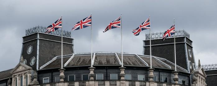 Лондон завершив Brexit — королева схвалила закон про торгову угоду з ЄС