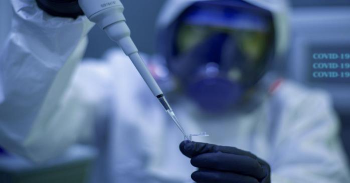 В мире началась вакцинация от коронавируса