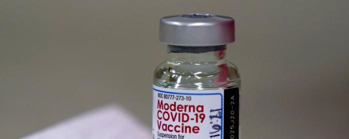 Європа схвалила американську вакцину для щеплення від COVID-19