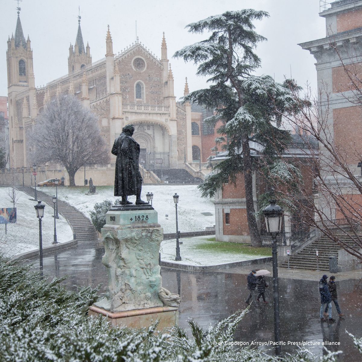 Негода в Іспанії. Фото: DW