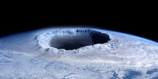 Озоновая дыра над Антарктикой. Фото: 2polus.ru