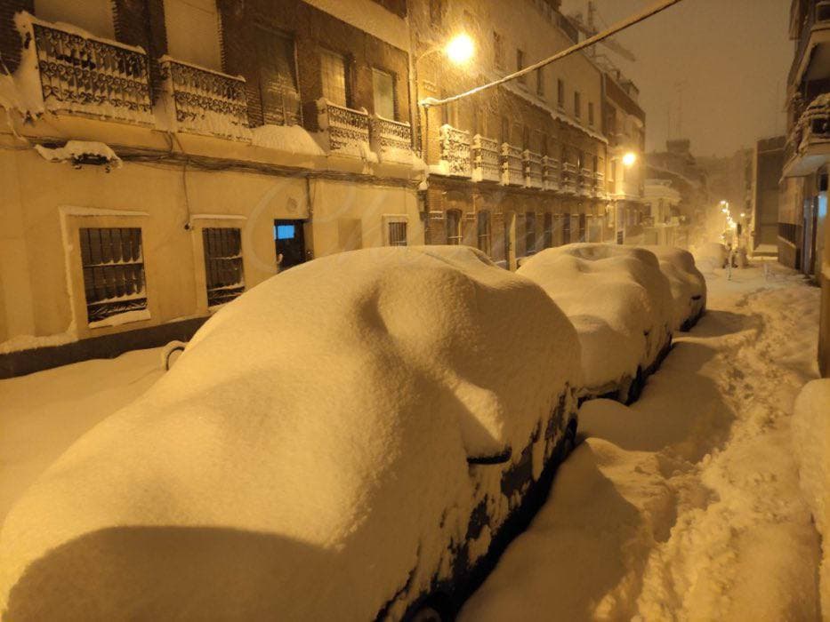 Мадрид приходит в себя после снежной бури, фото — Politico.eu