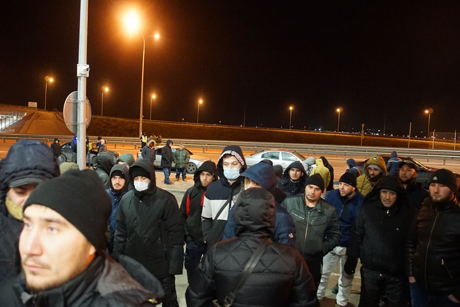 Затримання кримських татар на Керченському мосту, фото — Кримська солідарність