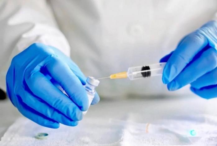 Китайська COVID-вакцина від Sinovac. Фото: ua.112.ua