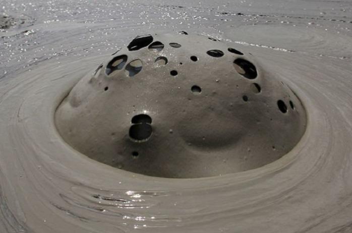 Виверження “марсіанського” вулкану відбулося в Азербайджані 