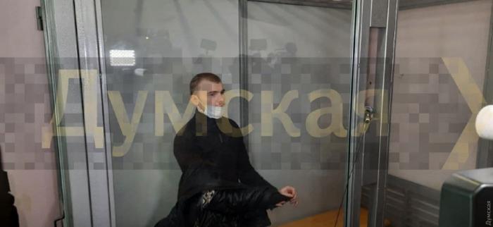 Звинувачуваний у вбивстві вчинив спробу самогубства під час засідання суду на Одещині, фото: «Думская»