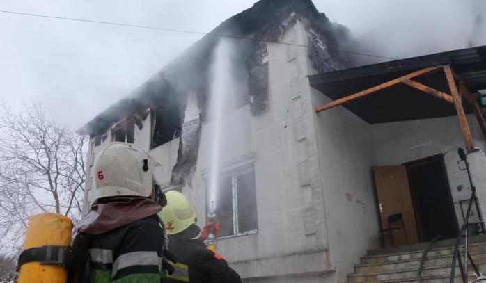 Пожежа в хоспісі Харкова. Фото: ДСНС
