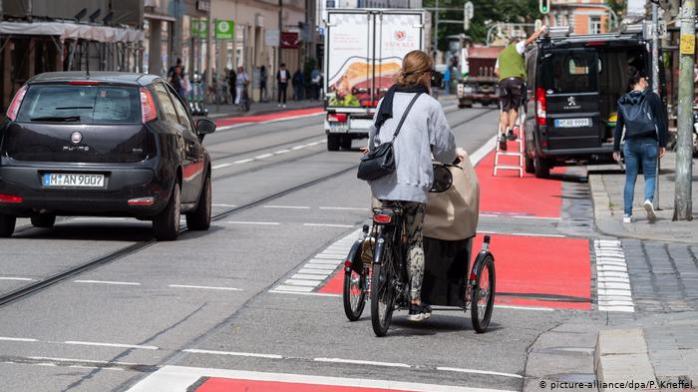 Перший в Німеччині закон для пішоходів ухвалили в Берліні. Фото: DW