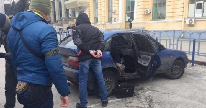 В Харькове задержали агента ФСБ, фото: Луганская областная прокуратура