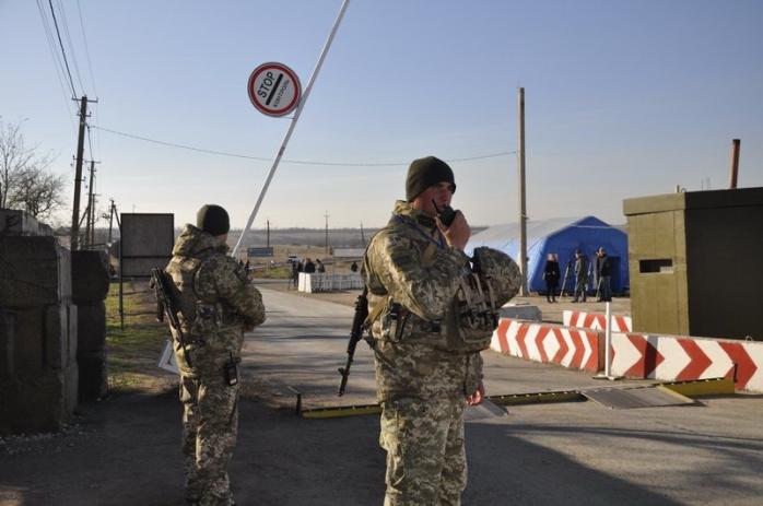 Прорыв блокпоста на Донбассе остановили выстрелы бойца ВСУ, есть погибший