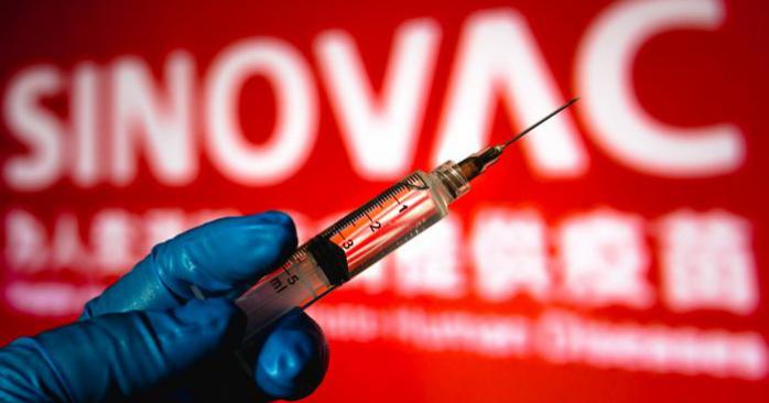 Поставки вакцины Sinovac для Украины могут задержаться. Фото: DW