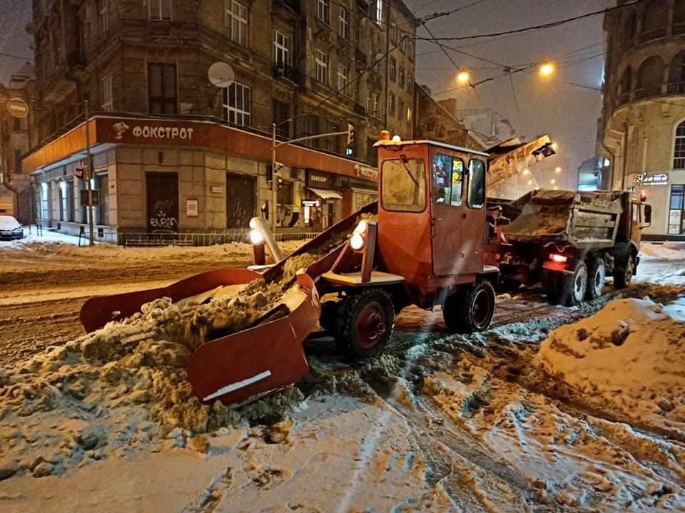 Снегопад во Львове. Фото: Facebook