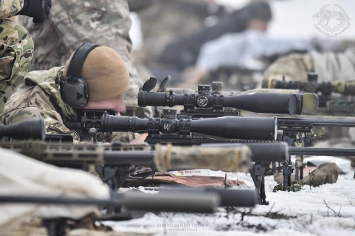 Кращі снайпери ЗСУ демонстрували клас на зимових стрільбах