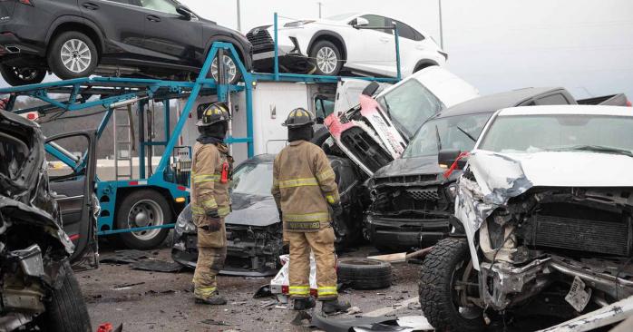 У Техасі на слизькій трасі зіштовхнулися 133 авто, є загиблі — новини США