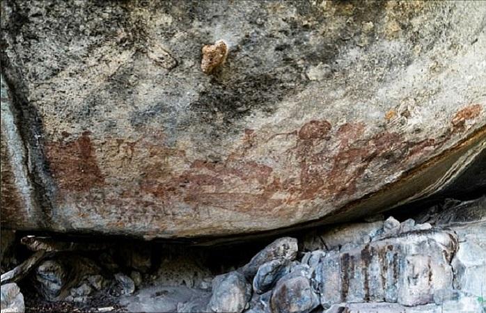Таємницю наскельних малюнків гуманоїдів у Танзанії розкрили вчені