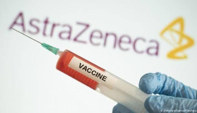 Степанов везет вакцину AstraZeneca в Украину