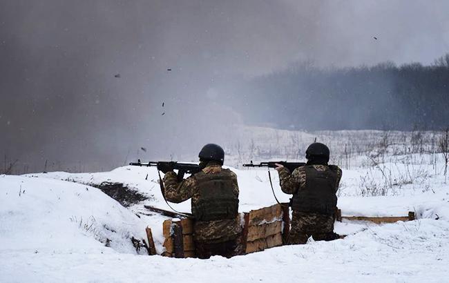 11 бойцов ВСУ получили ранения и травмы на Донбассе. Фото: РБК-Украина