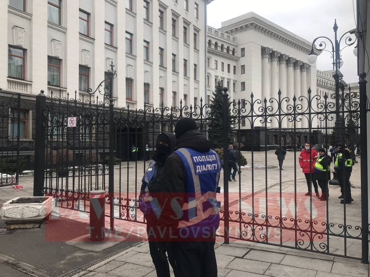 Поліція охороняє порядок у центрі Києва. Фото: PavlovskyNews