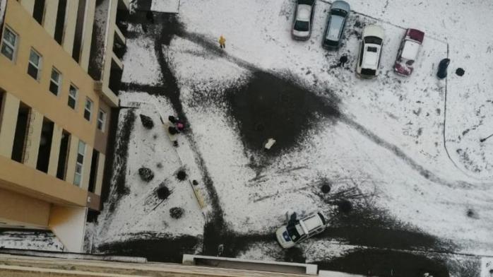 Школьница выпала с 14 этажа в Киеве, это пятый подобный случай за месяц