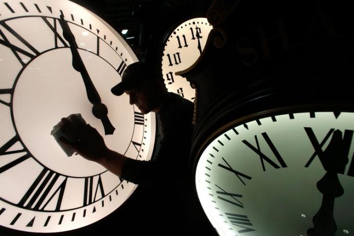Отмену перевода стрелок часов в Украине провалила Рада