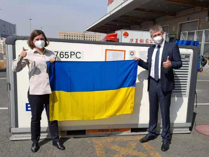 В Украине отправлена первая партия вакцины Sinovac, фото: посольство Украины в КНР