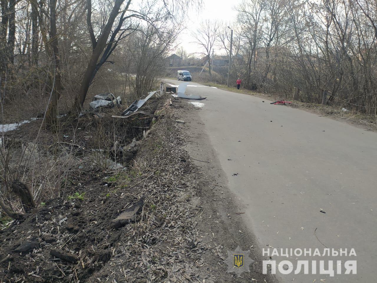 Пьяный водитель сбил насмерть двух мальчиков в Винницкой области, его авто загорелось, фото — Нацполиция
