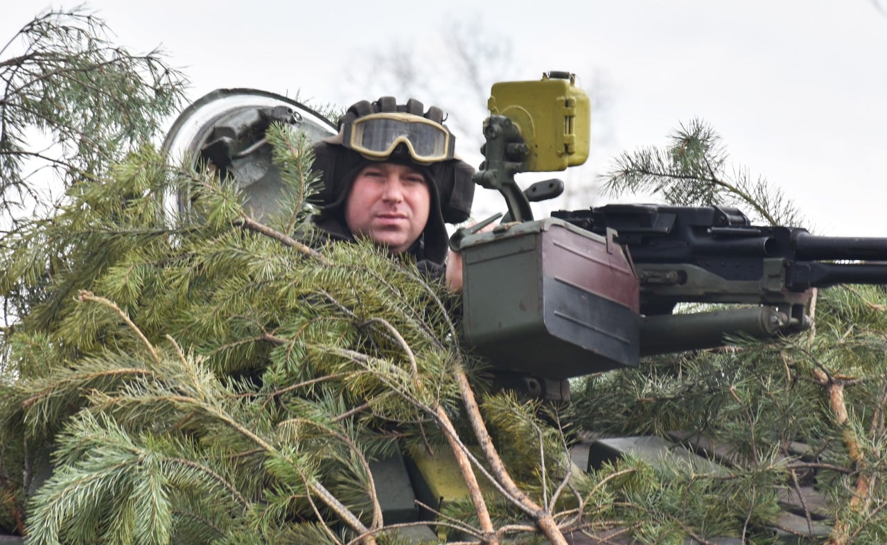 Військові навчання танкістів на Донбасі. Фото: ООС