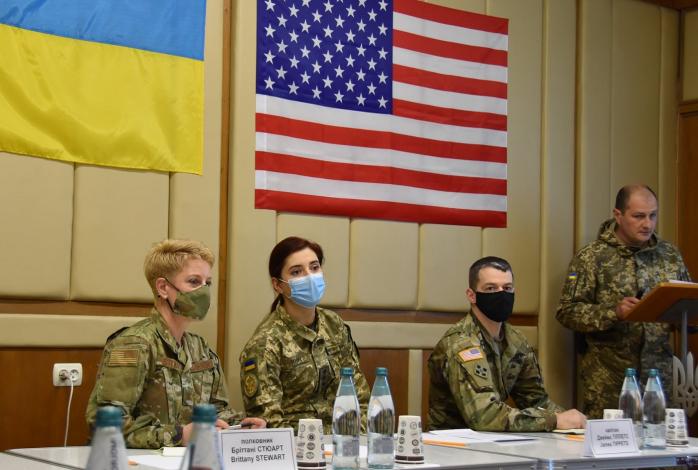 Делегація США відвідала Донбас — фото — війна на Донбасі