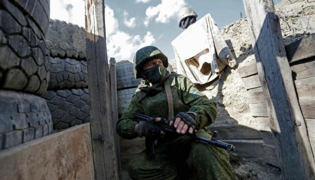 Оккупанты восстанавливают позиции вблизи Донецкого аэропорта. Фото: Укринформ