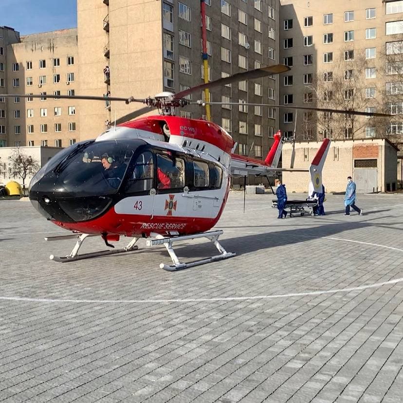 Вертолет во Львове впервые задействовали для срочной эвакуации. Фото: Андрей Садовый