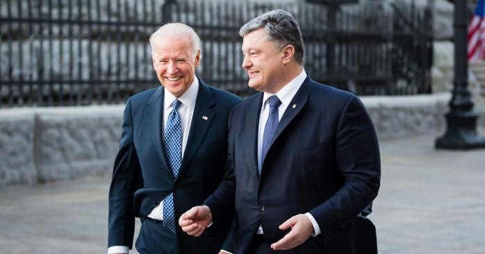 Санкции Байдена против РФ прокомментировал Порошенко. Фото: РБК
