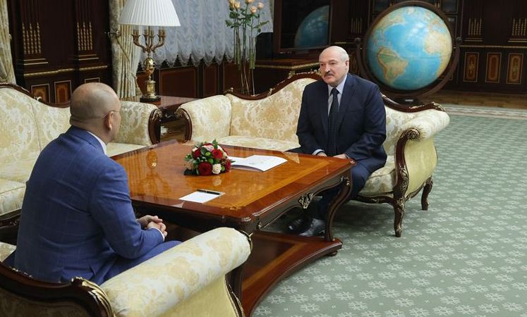 "Слуга" приїхав на поклон до Лукашенка, фото — Белта