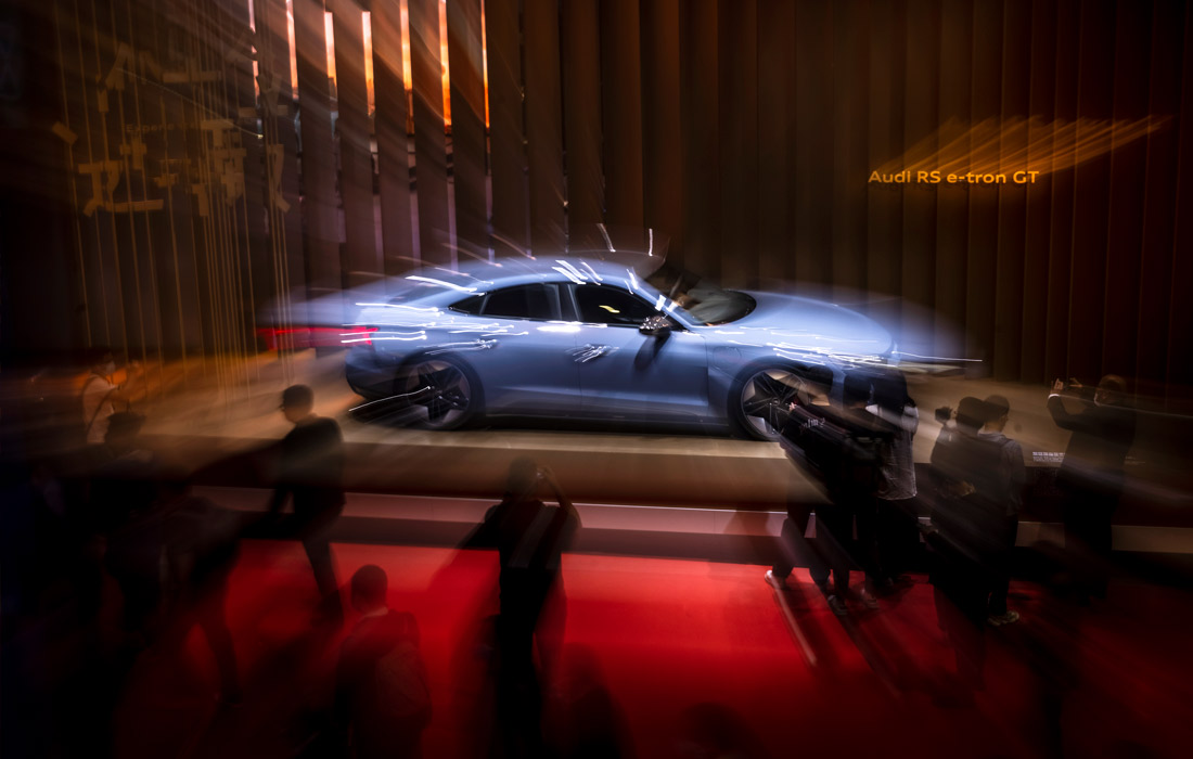 Audi RS e-tron GT, фото — EPA/Vostock-photo