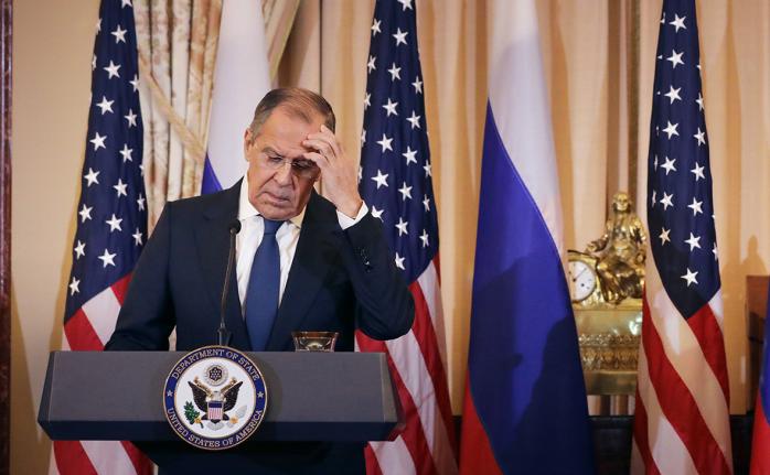 Кремль высылает 10 дипломатов США