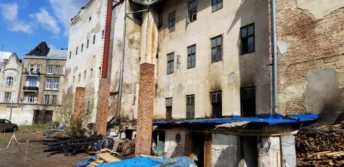 Последствия пожара в национальном музее «Тюрьма на Лонцкого», фото: Владимир Вятрович