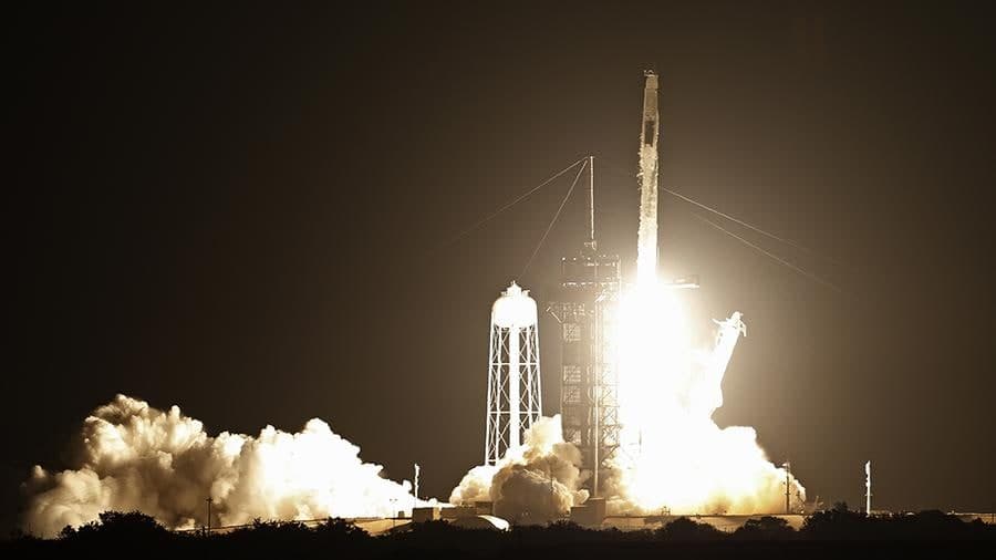 Запуск SpaceX Falcon 9, фото:НАSA
